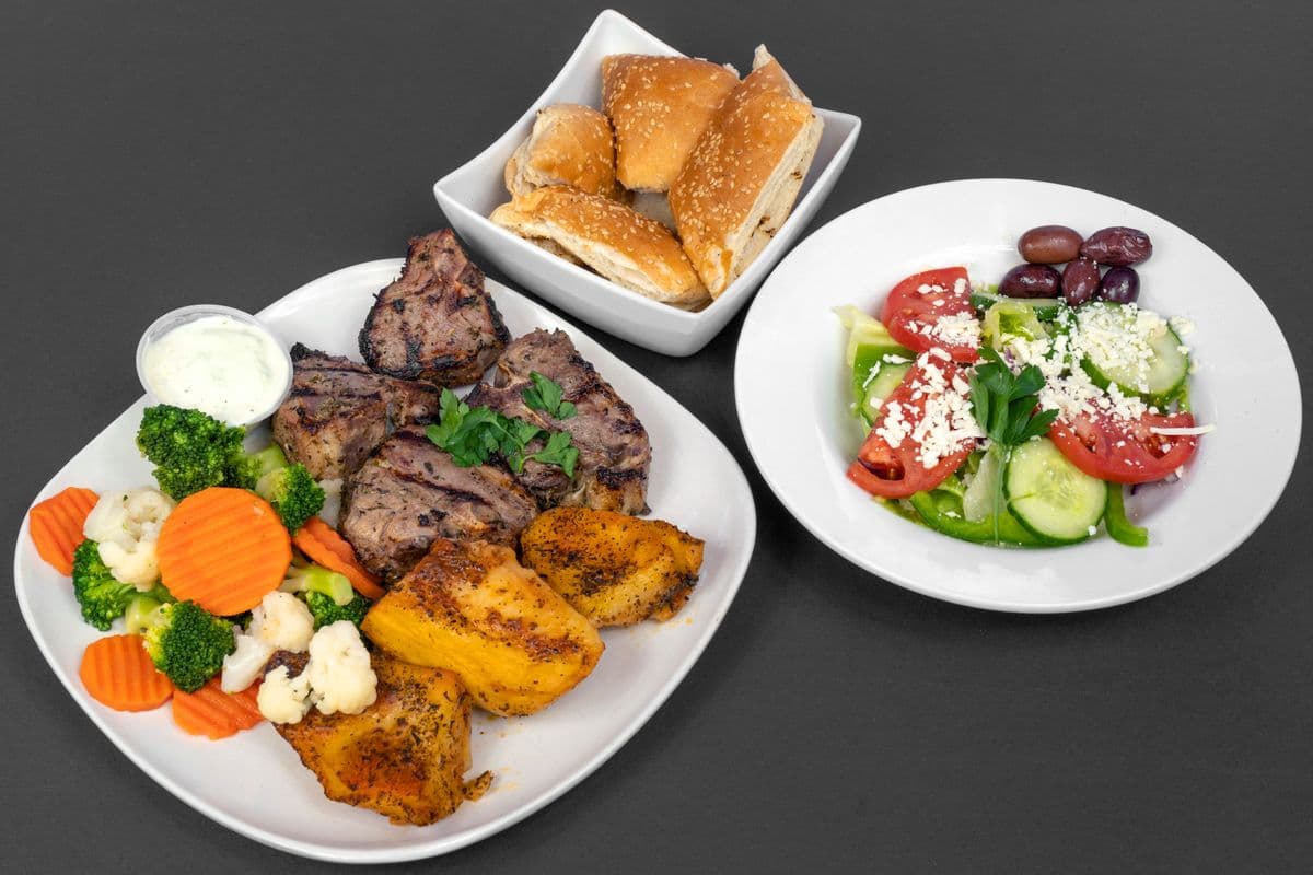 Lamb Chops Dinner (4 pcs)