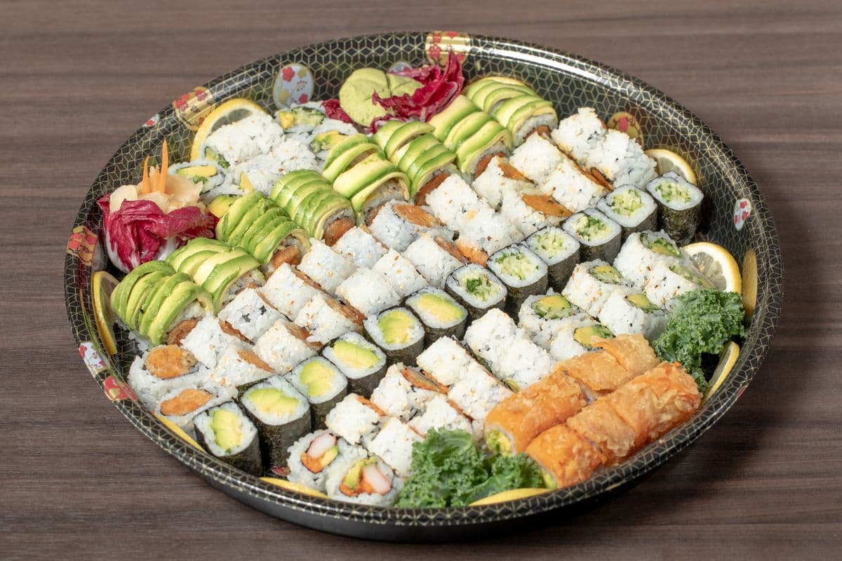 2. Maki Party Tray B (80 pcs)