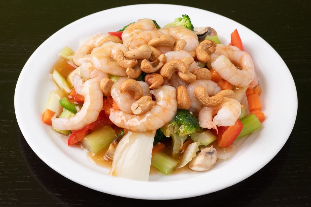 35. Sauteed Shrimp with Cashew Nuts