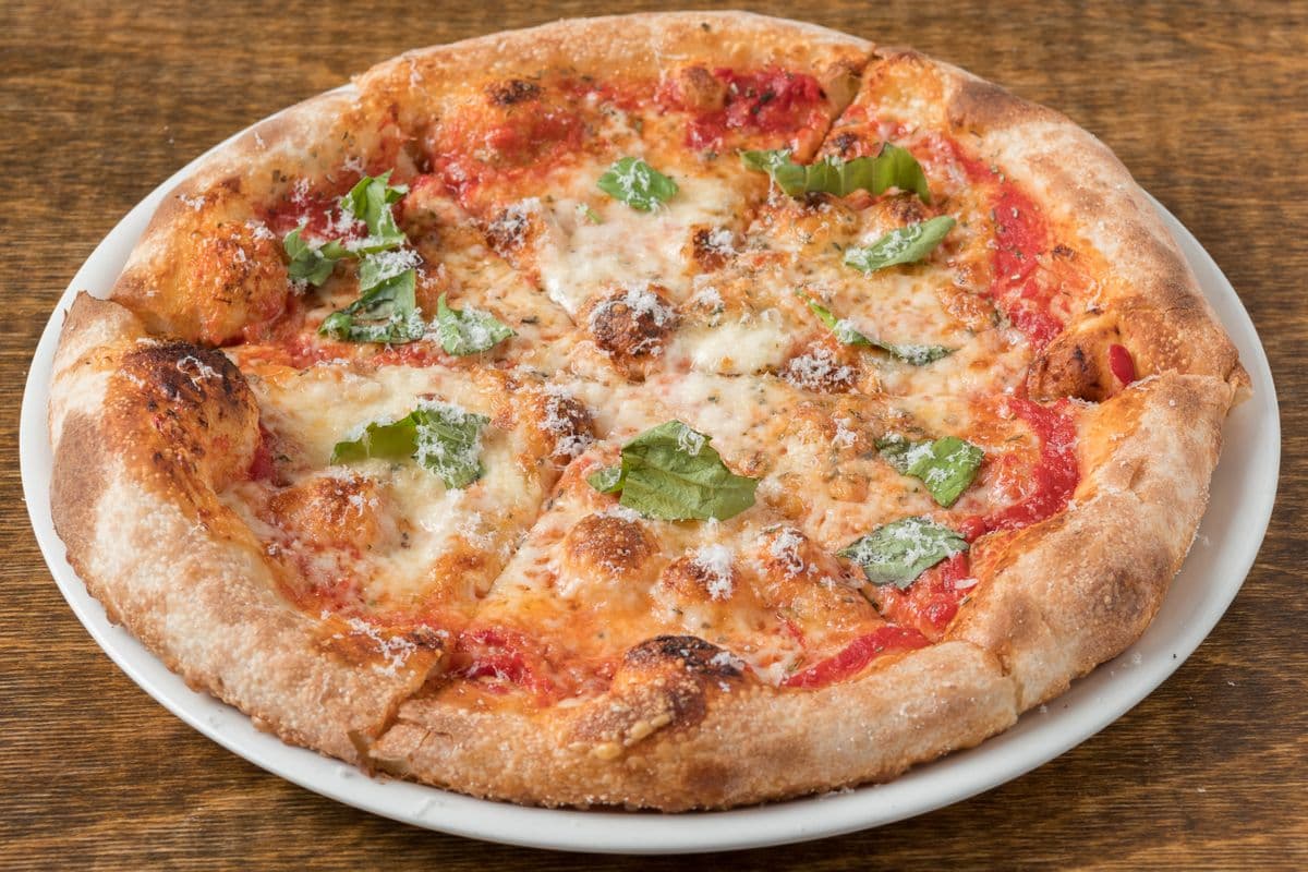 TOMATO MOZZ (V)