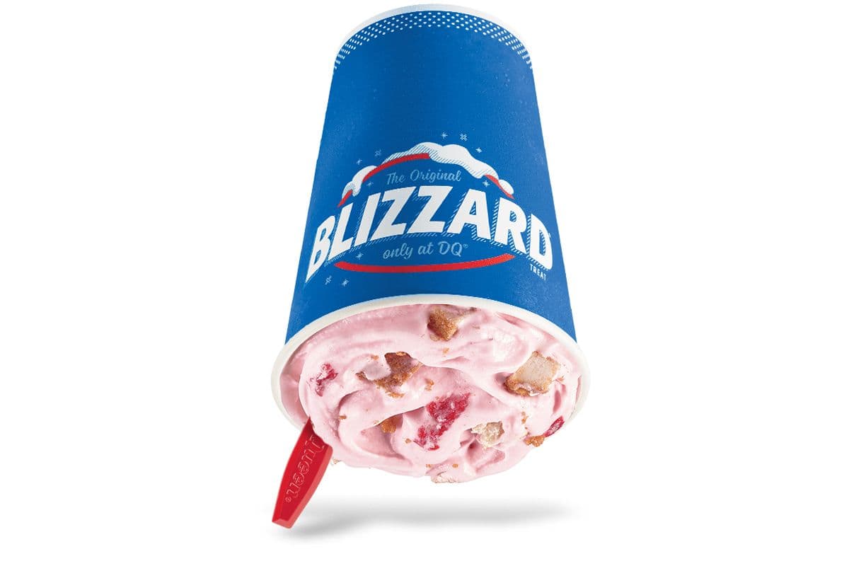 Strawberry Cheesecake Blizzard® Treat