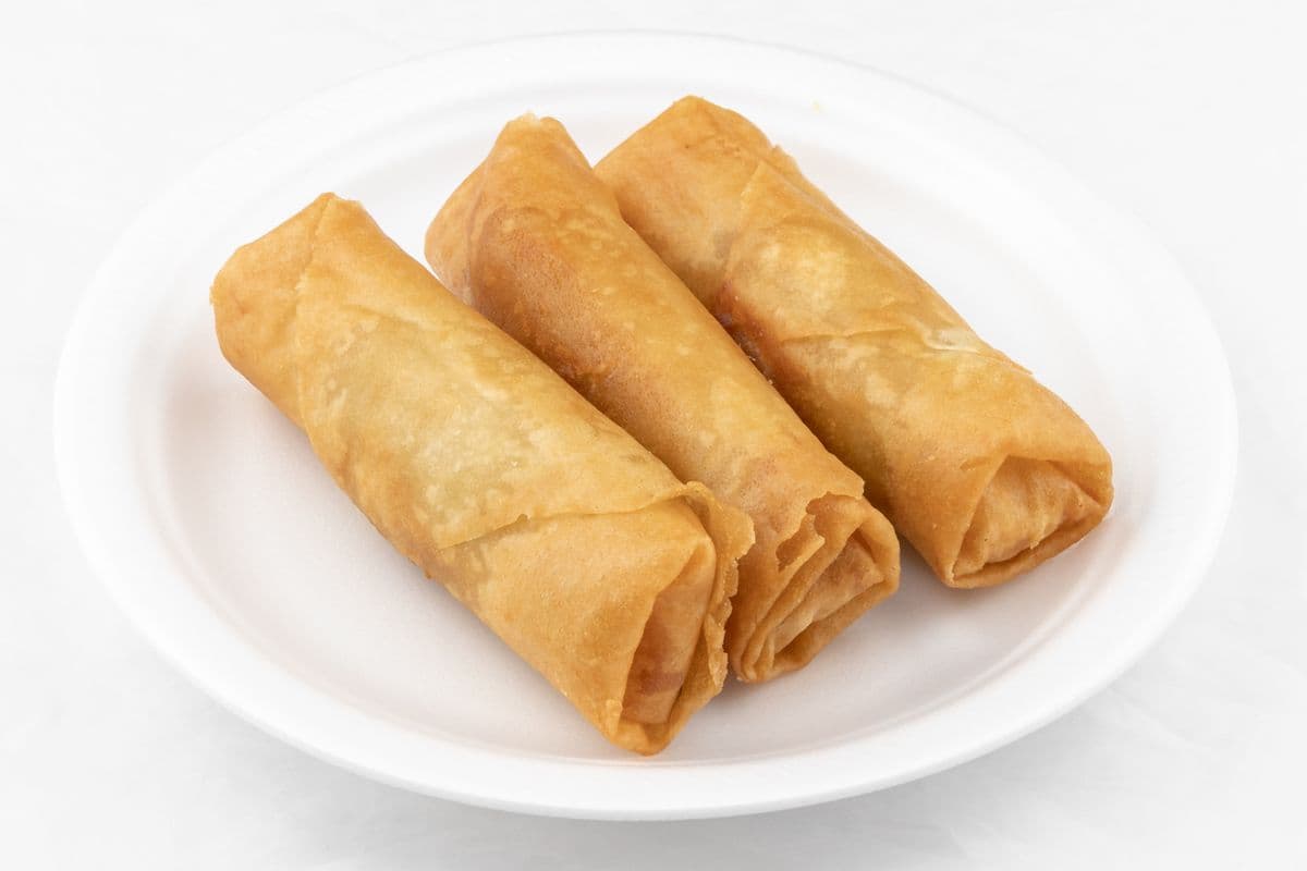 1. Vegetable Spring Rolls (2 pcs)