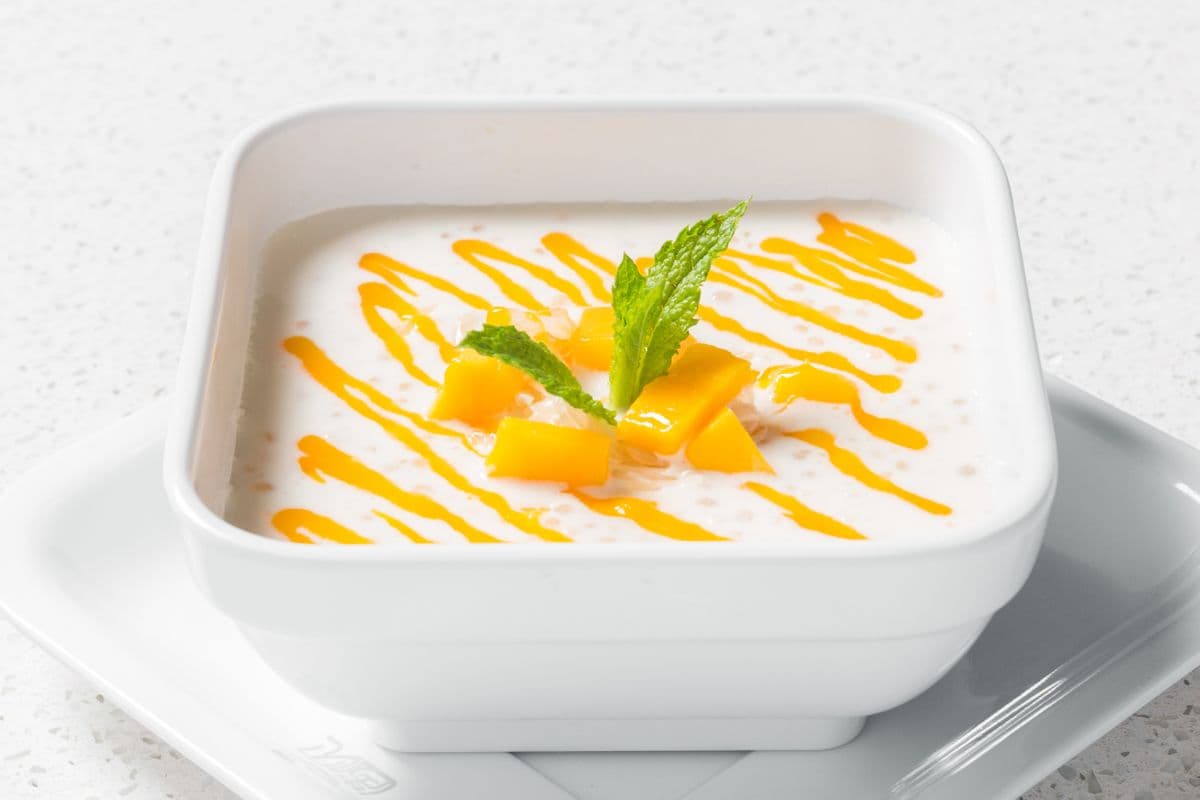 Chilled Mango Sago Cream with Pomelo