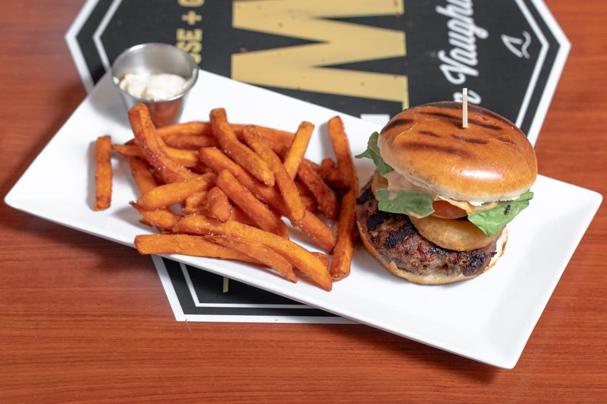 Taphouse Burger (8 oz)