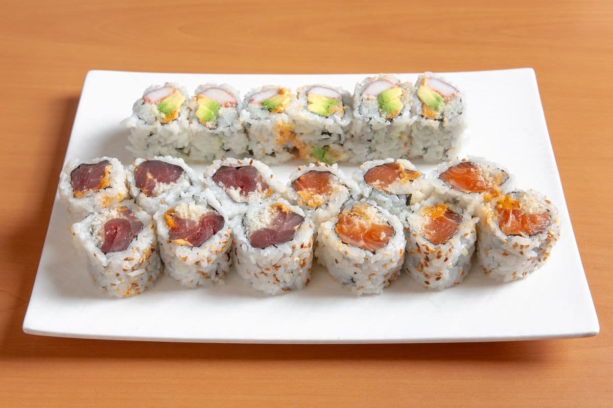 121. Spicy Roll Set (18 pcs)