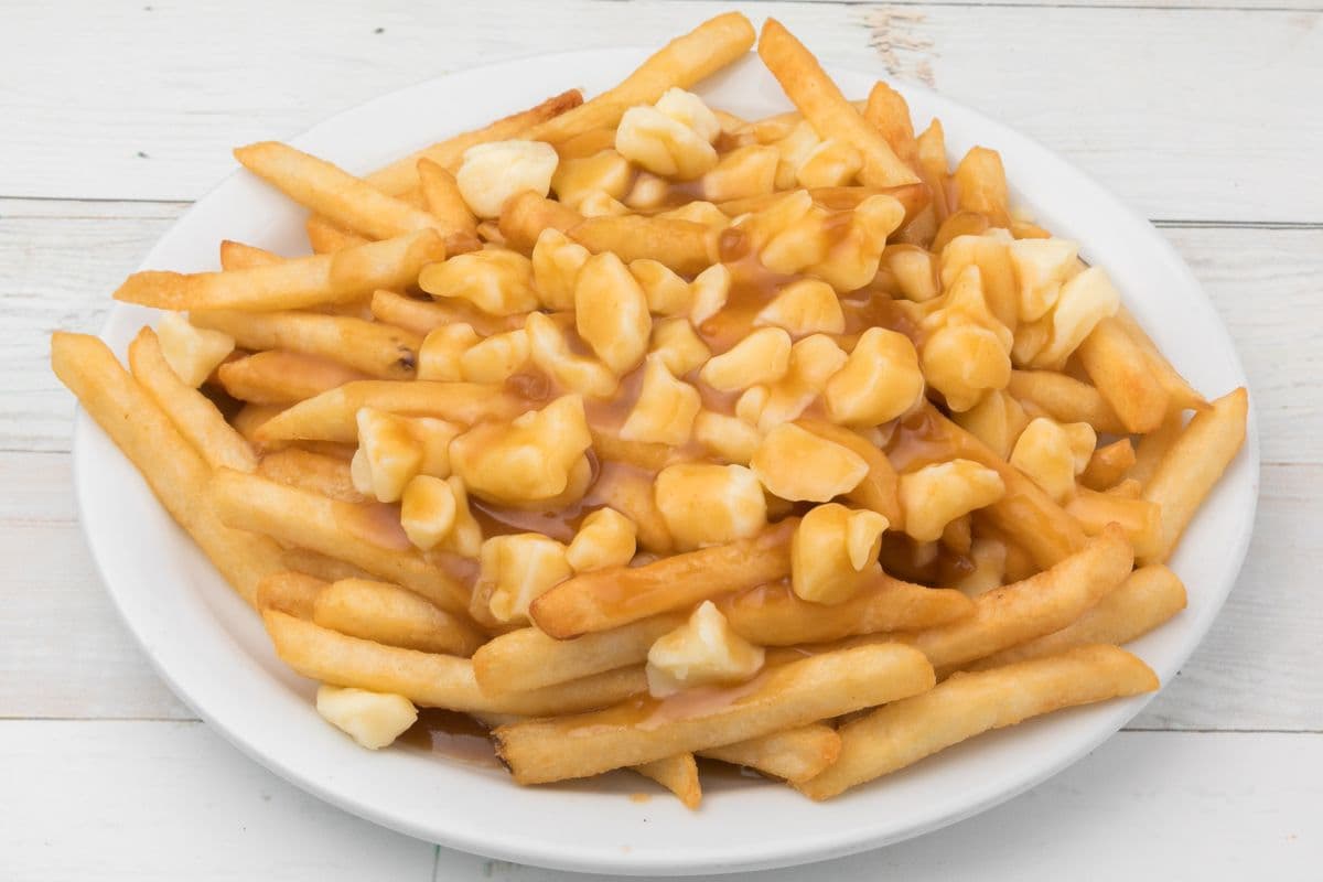 Poutine régulière / Regular Poutine