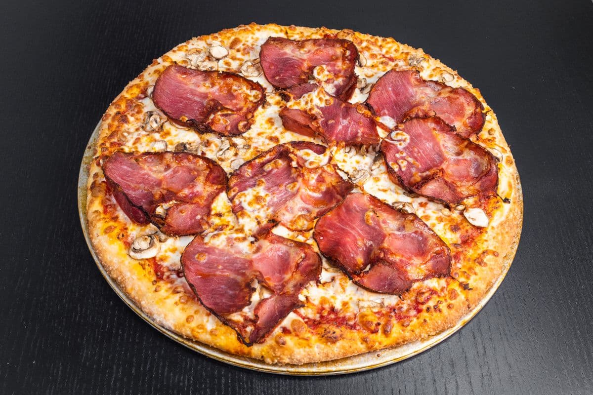 X-Large Capicola Favourite Pizza
