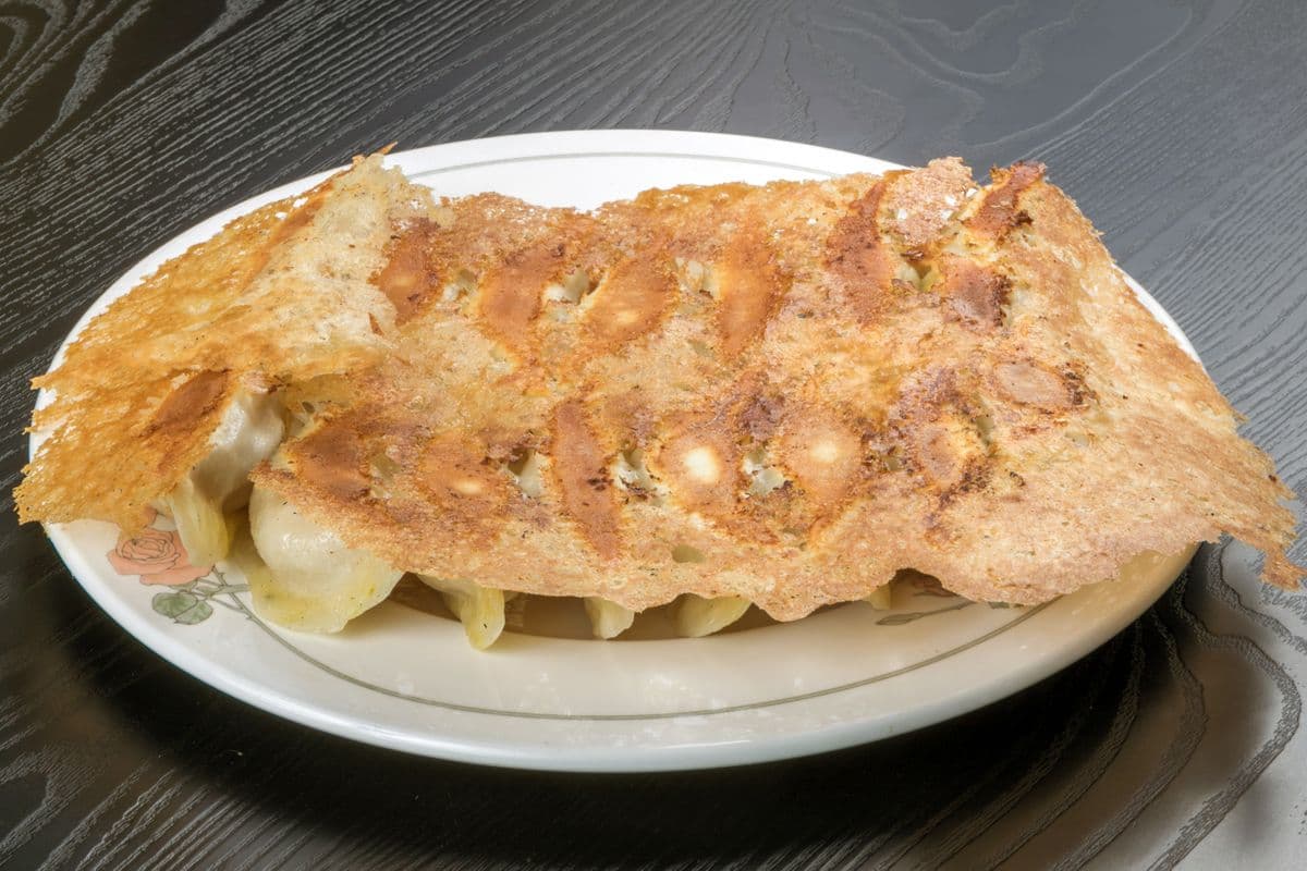 39. Dumplings au boeuf et aux oignons / Beef and Onion Dumplings(12pcs)