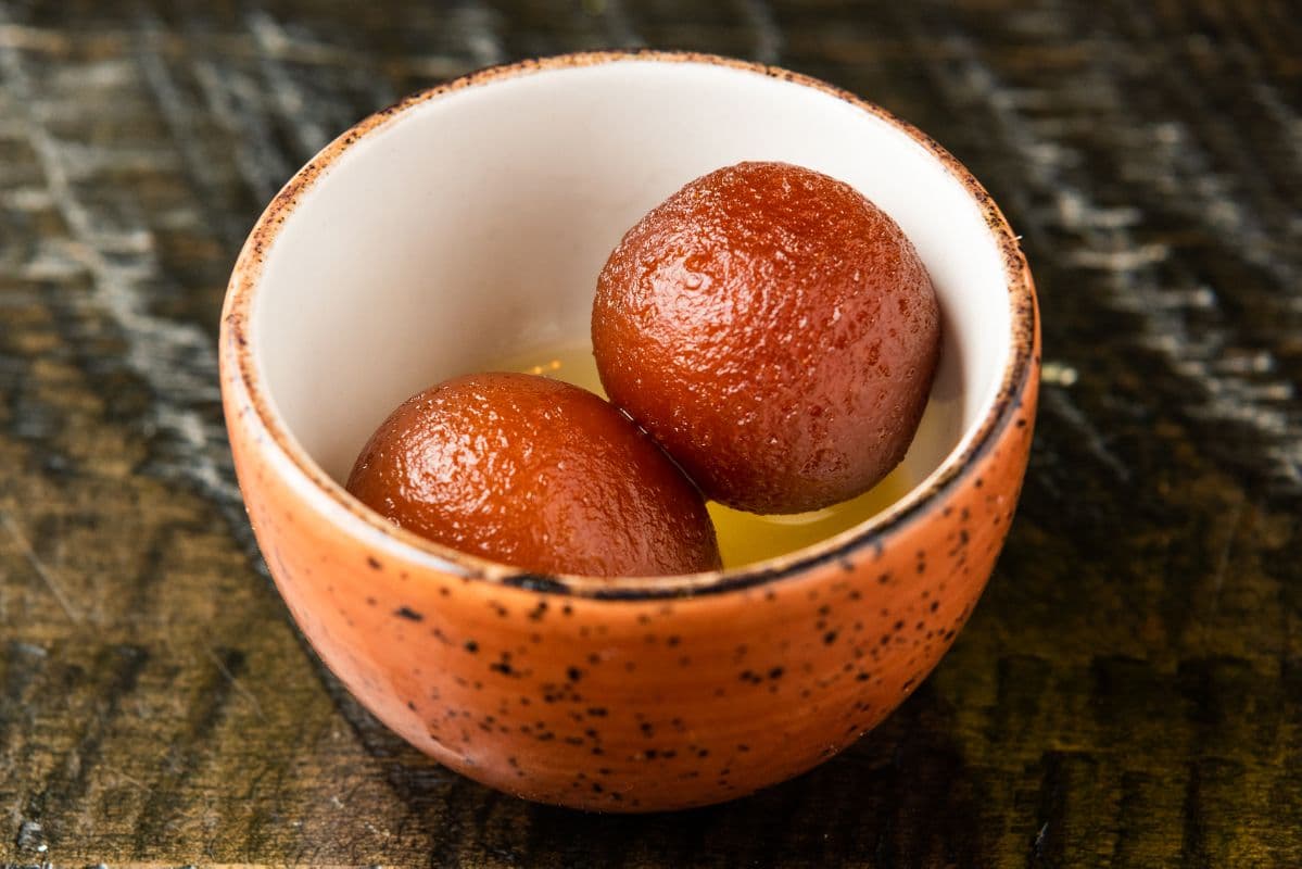 Gulabo (Gulab Jamun)