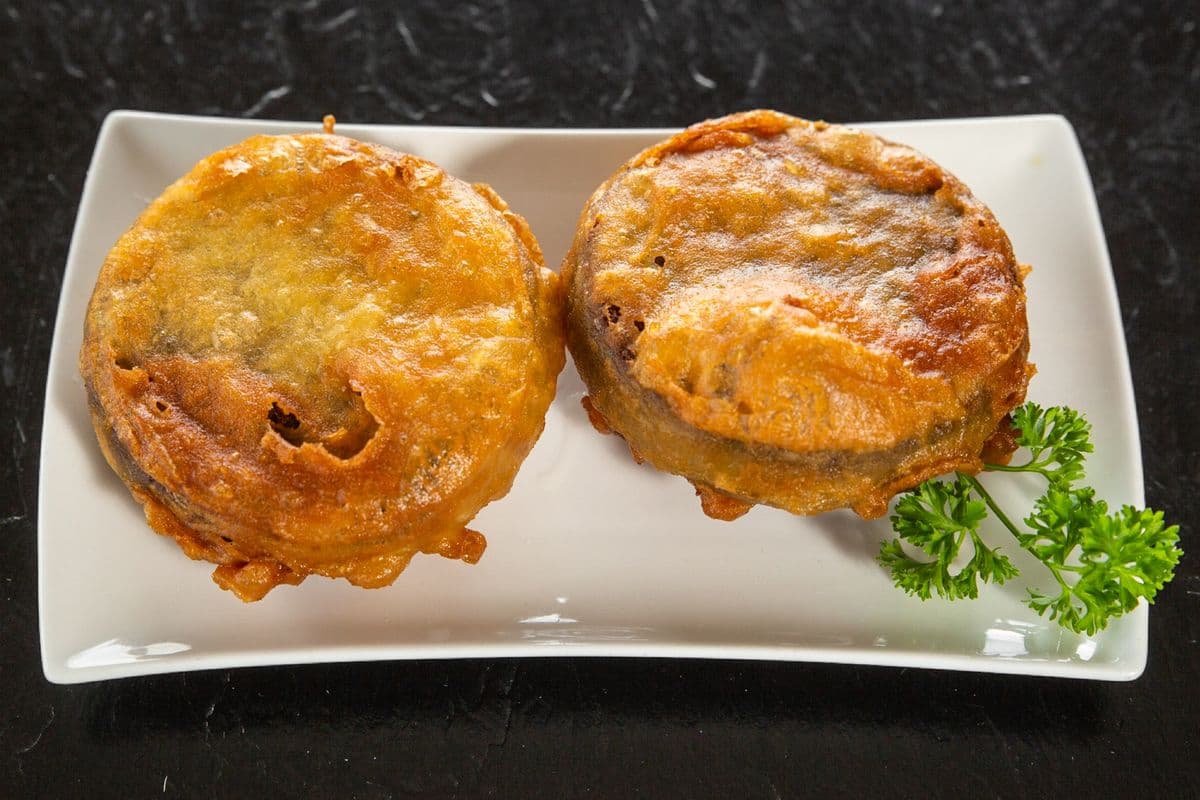 Battered Haggis (2 pcs)
