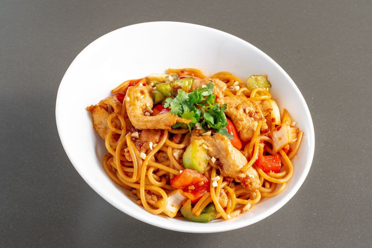 Kung Pao Ban Mein
