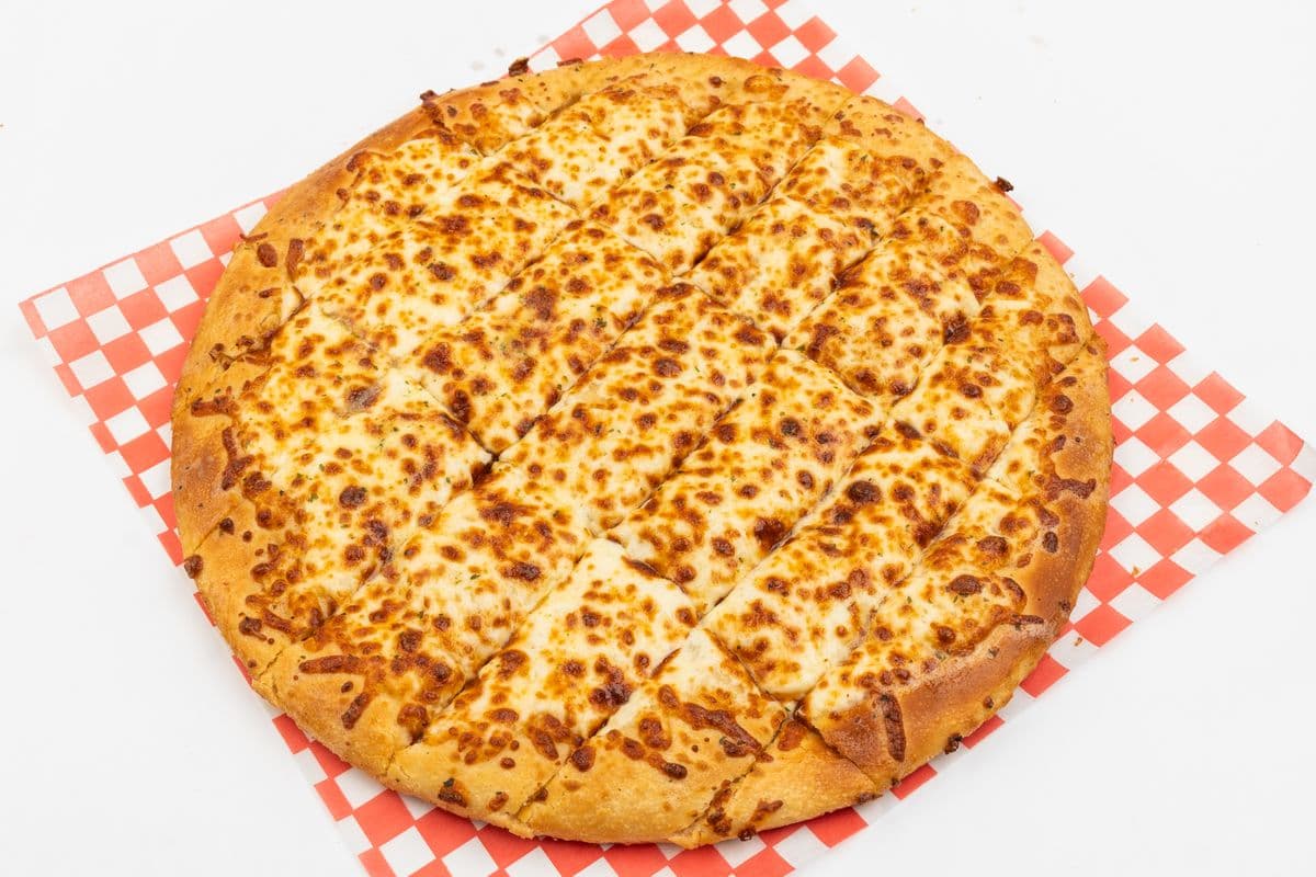 Small Garlic Fingers with Donair Sauce