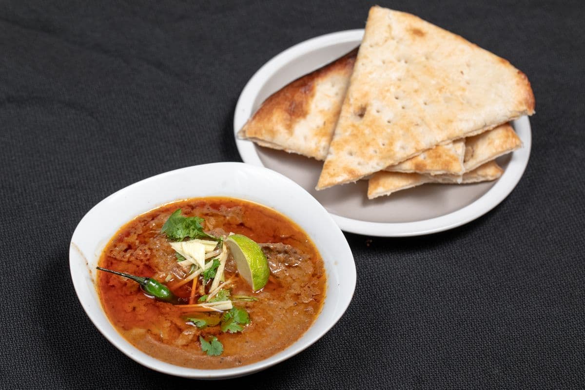 Nihari (Beef Curry, Boneless) (16 oz.) (Curry Only) (16 0z Container)