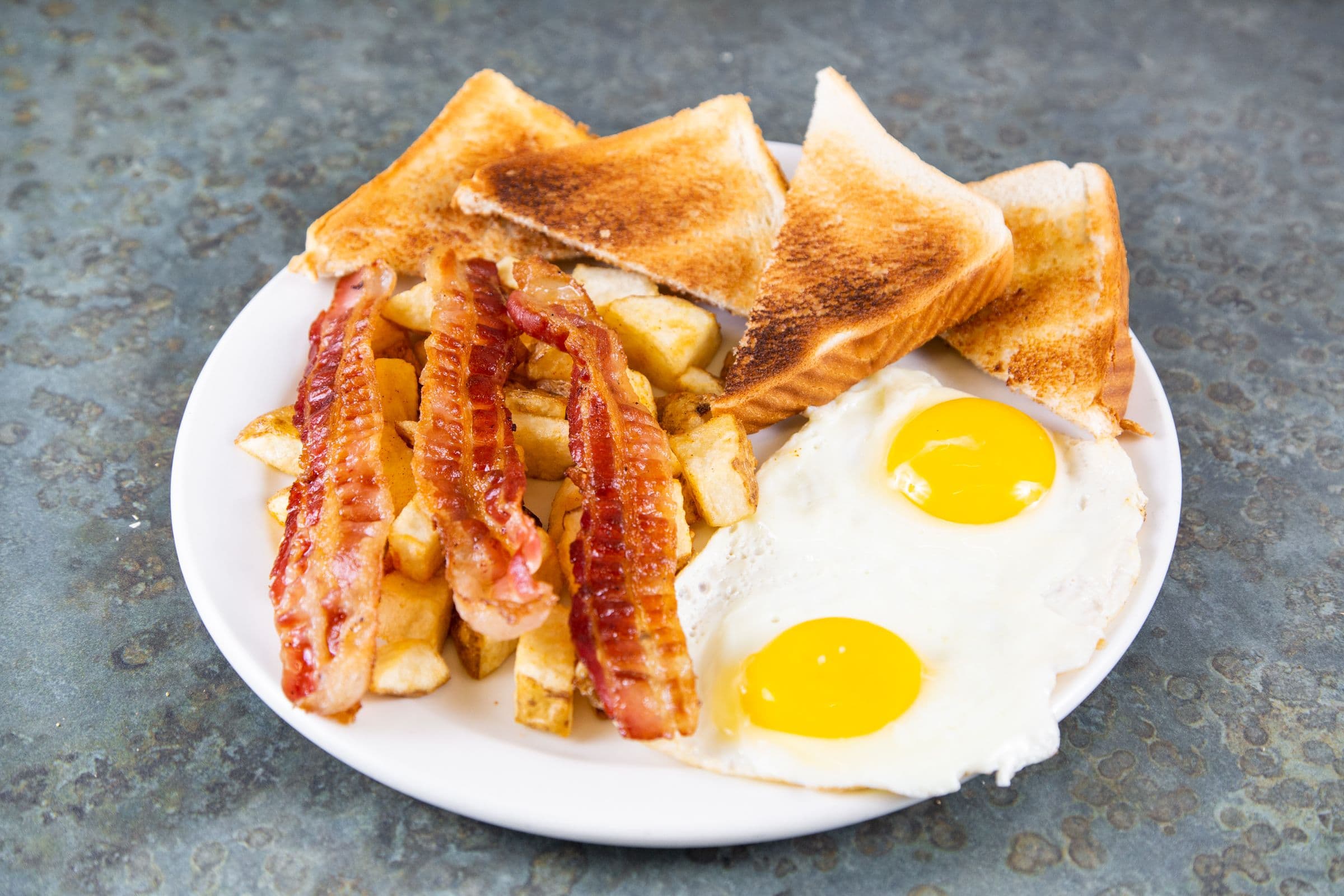 Eggs (2 pcs)