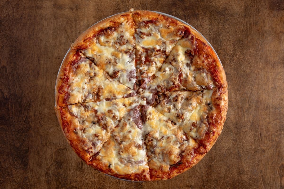 Extra Large Canadian Pizza