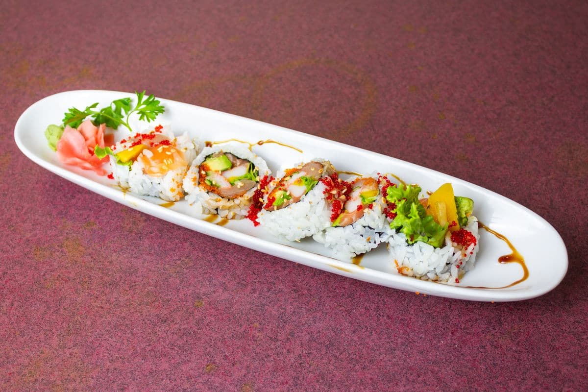 40. Deluxe Roll (5-6 pcs)
