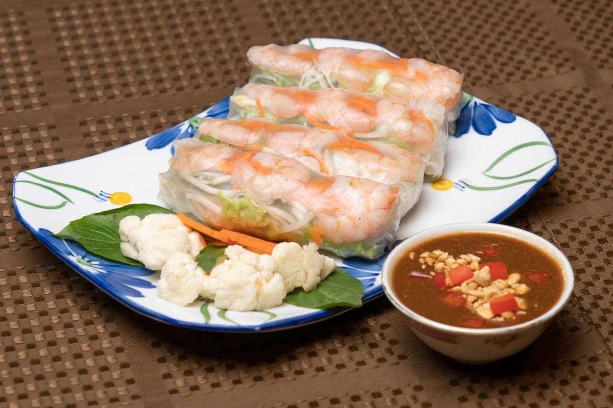 A4. Fresh Salad Rolls Wrapped in Rice Paper