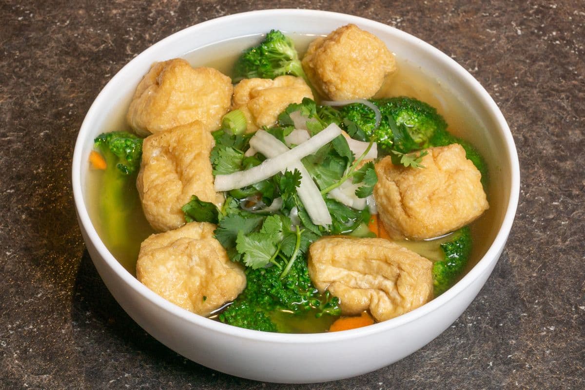 C4. Tofu Soup with rice Noodles and Vegetables