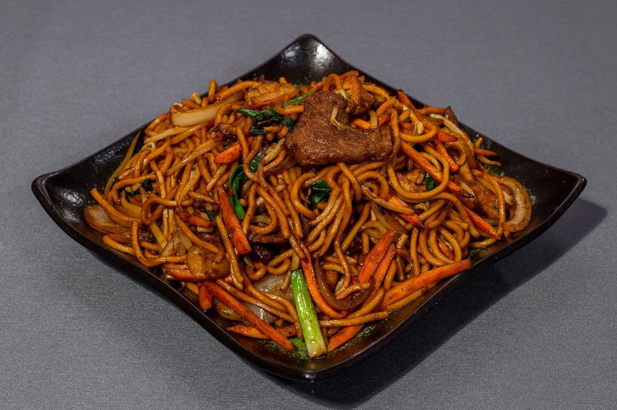 N3. House Special Hakka Noodles