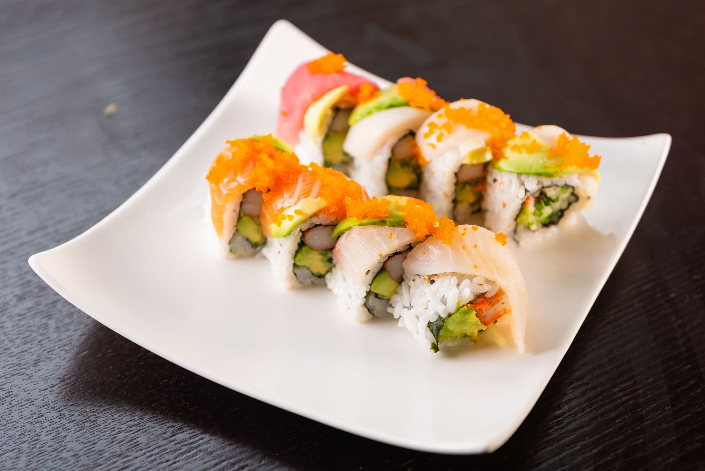 49. Rainbow Roll (8 pcs)