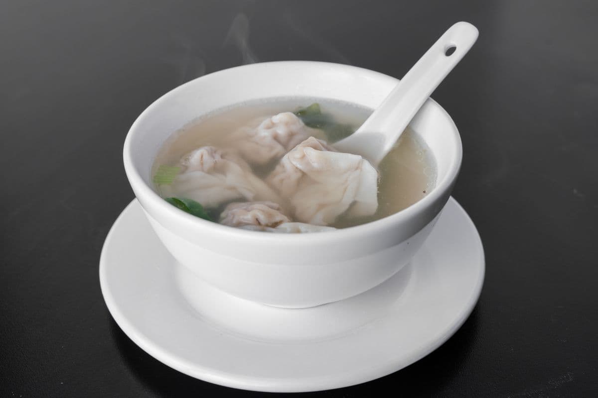 1. Soupe wonton / Wonton Soup