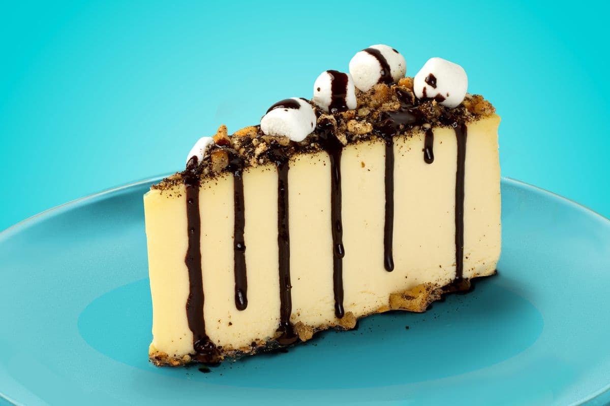 Rocky Road Rage Cheesecake (1 pc)