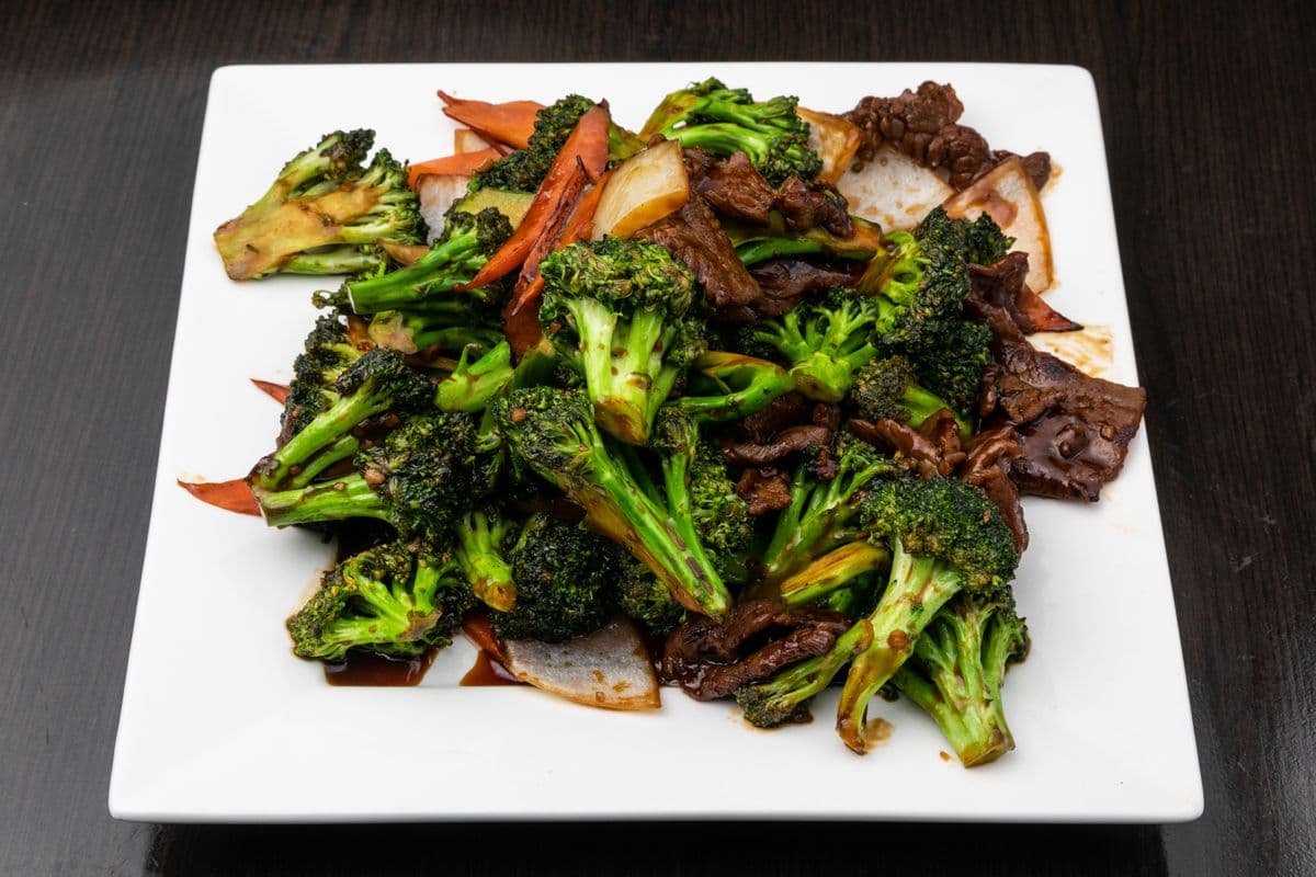 86. Boeuf et brocoli / Beef and Broccoli