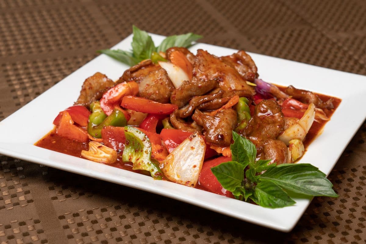 B3. Beef Satay