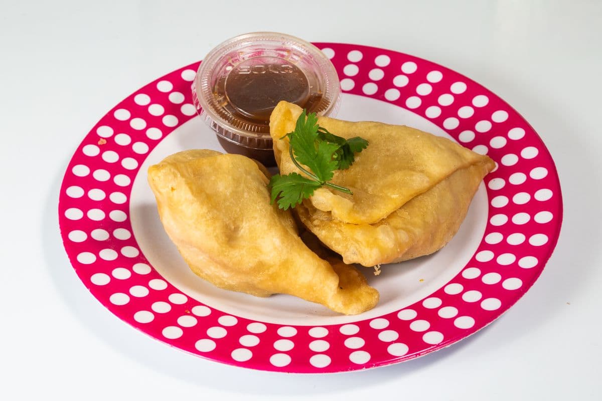 1. Veggie Samosa (1 pc)