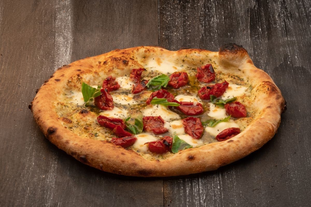 Cherry Pomodori Pesto Pizza (12")