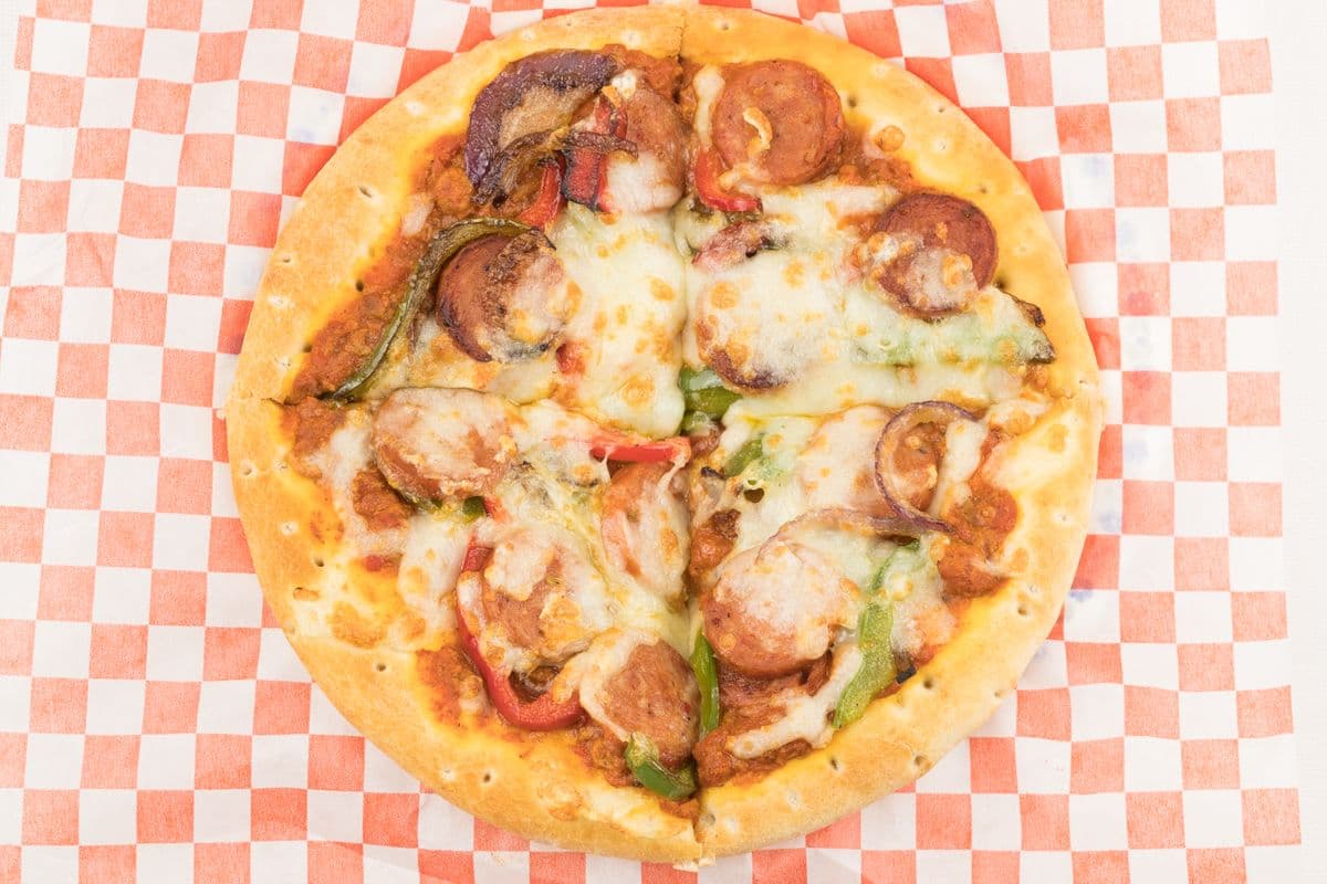 Moderate Traditional Pizza