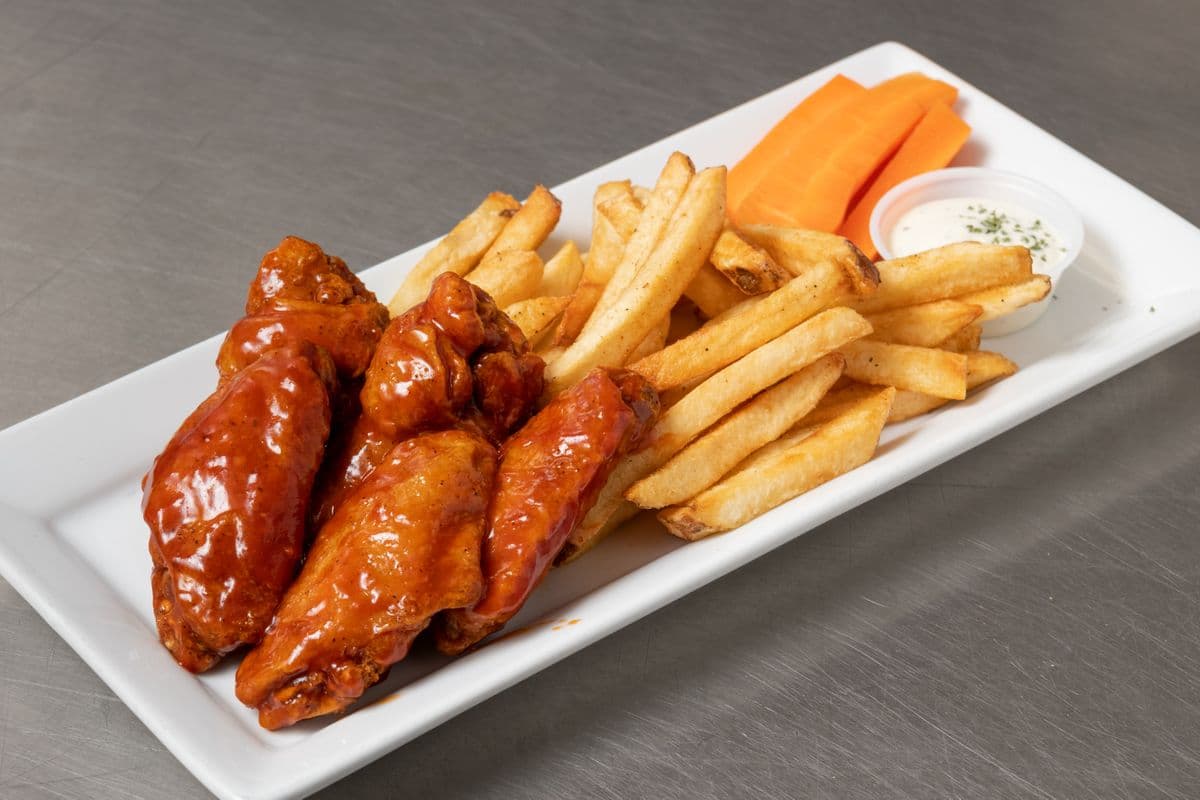 Jumbo Wings and Fries (5 pcs)