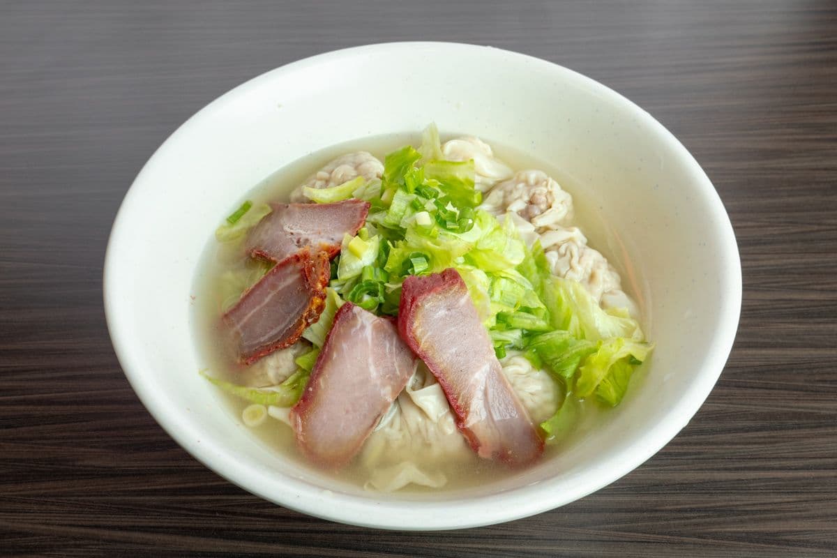 Wonton Soup with BBQ Pork