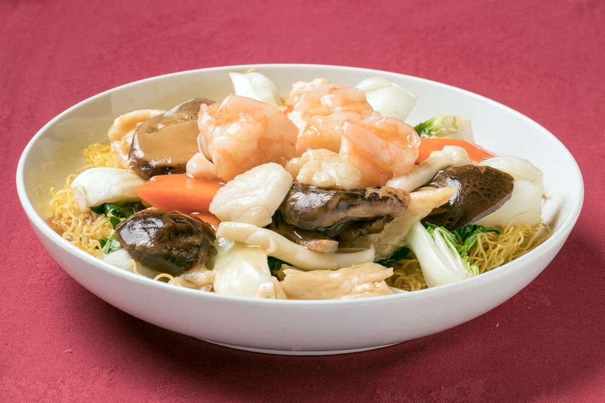 255. House Special Crispy Thin Noodles