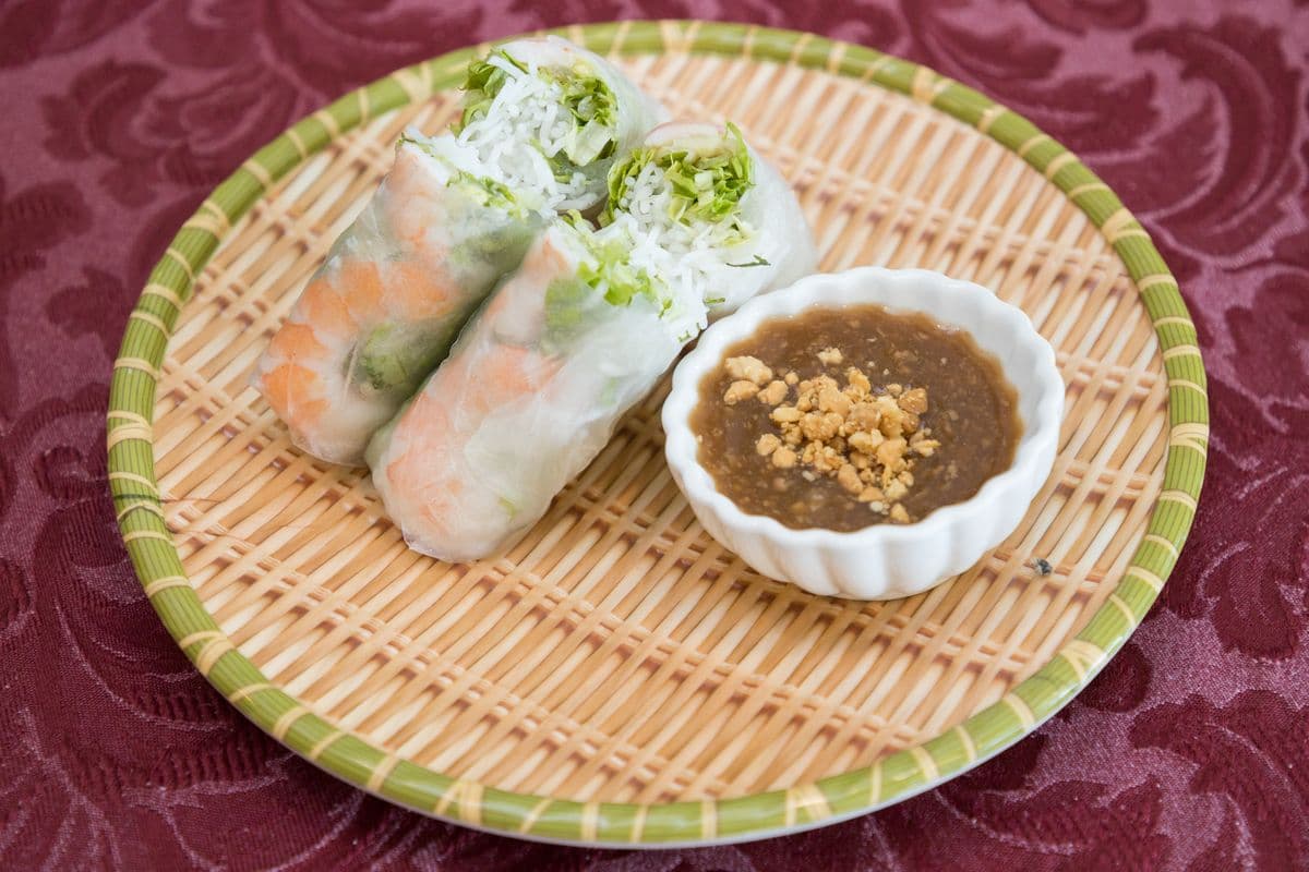 3. Salad Rolls - Goi Cuon (2 pcs)