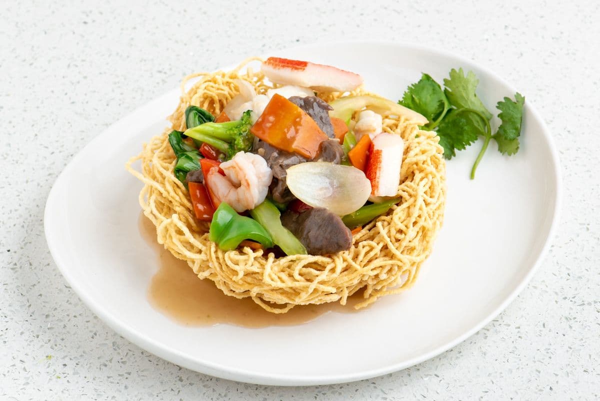 M08. Fried Crispy Noodles with Meat, Seafood, and Vegetables