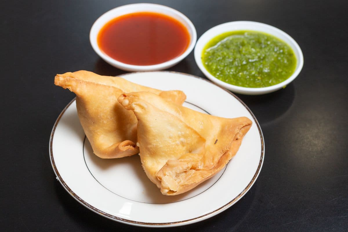 Vegetable Samosa (1 pc)