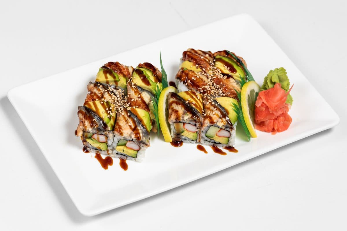 Black Dragon Roll (12 pcs)