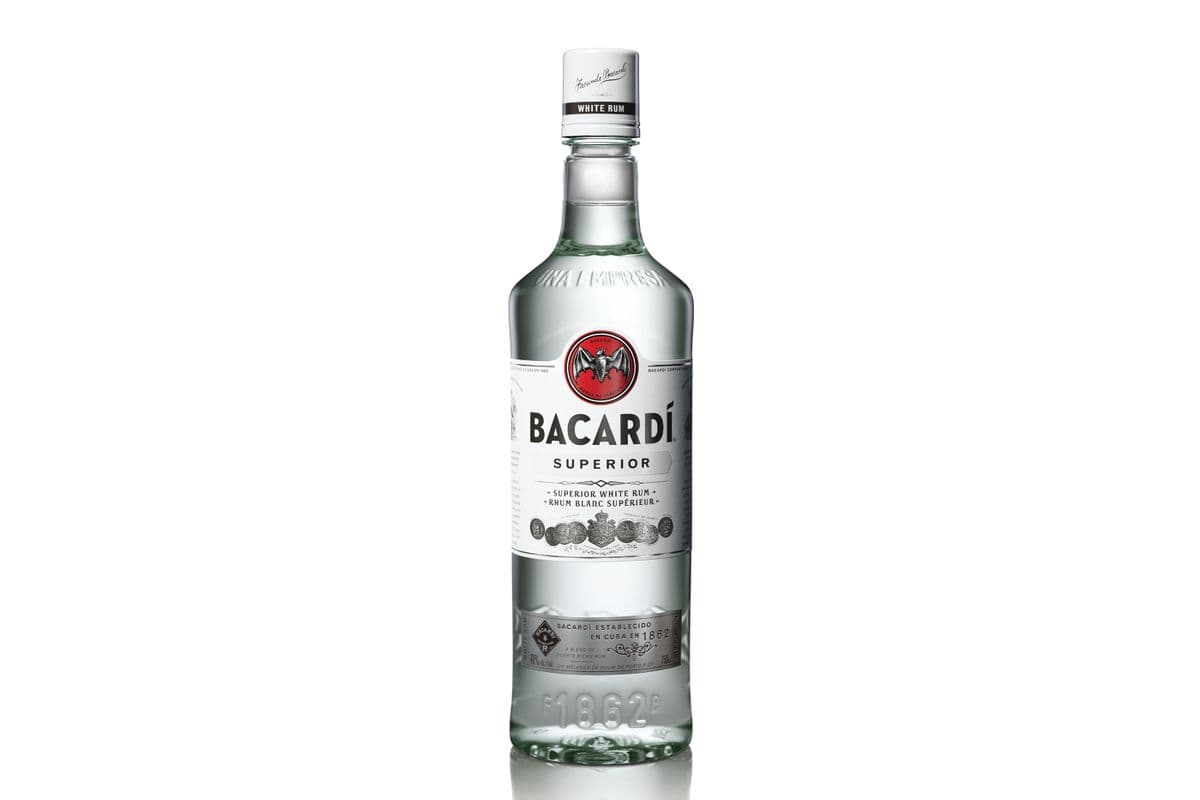Bacardi White Rum (750 ml)