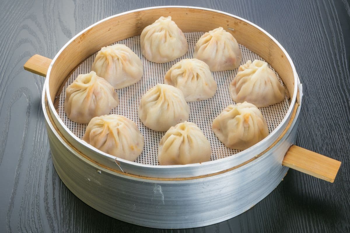 19. Soupe dumplings à l'agneau et au coriandre / Lamb and Coriander Soup Dumplings