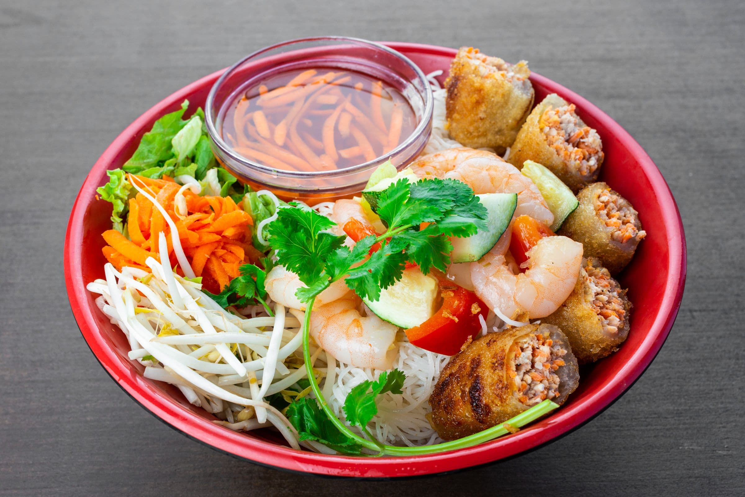 6d. Prawn Vermicelli with Spring Roll Bowl