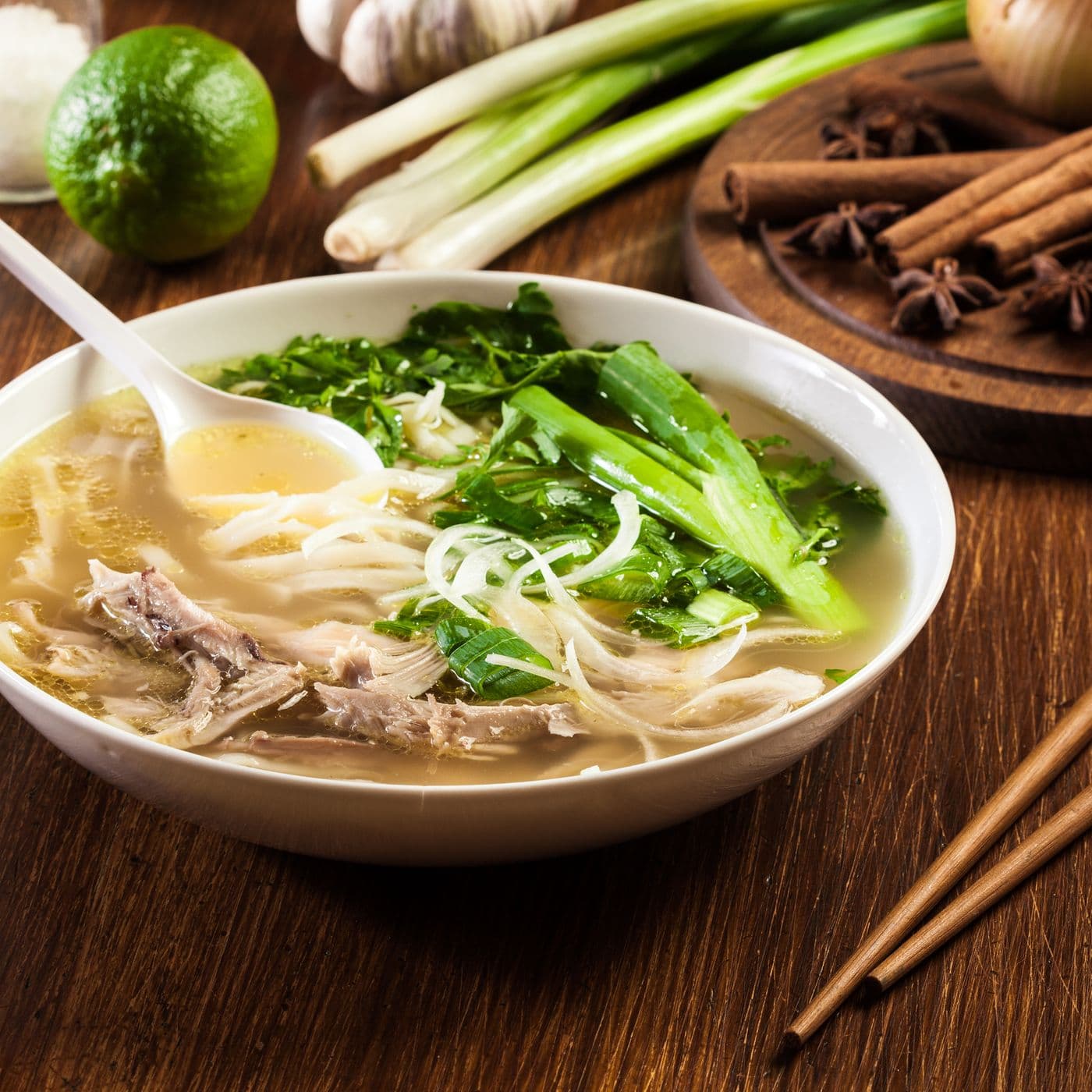 Pho Xe Lua 24