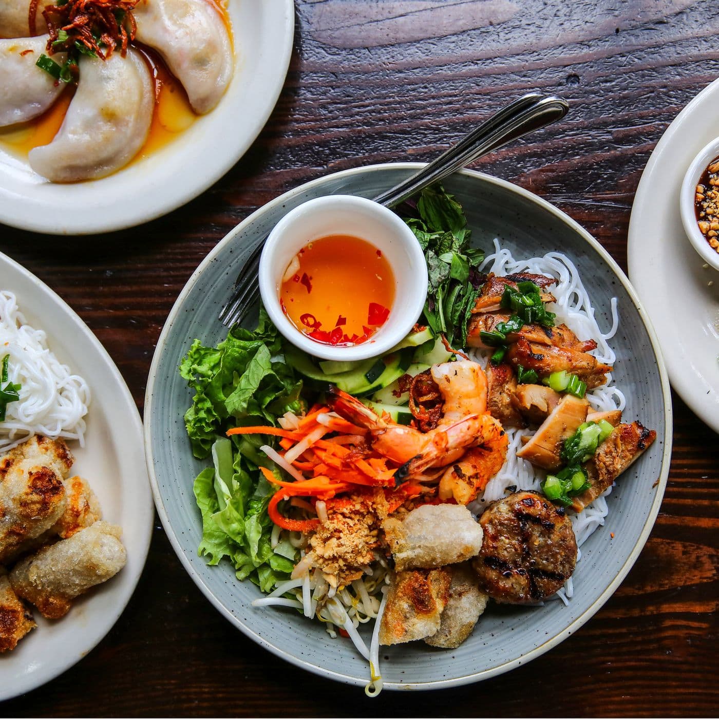 Silver Chopsticks - Thai and Vietnamese restaurant