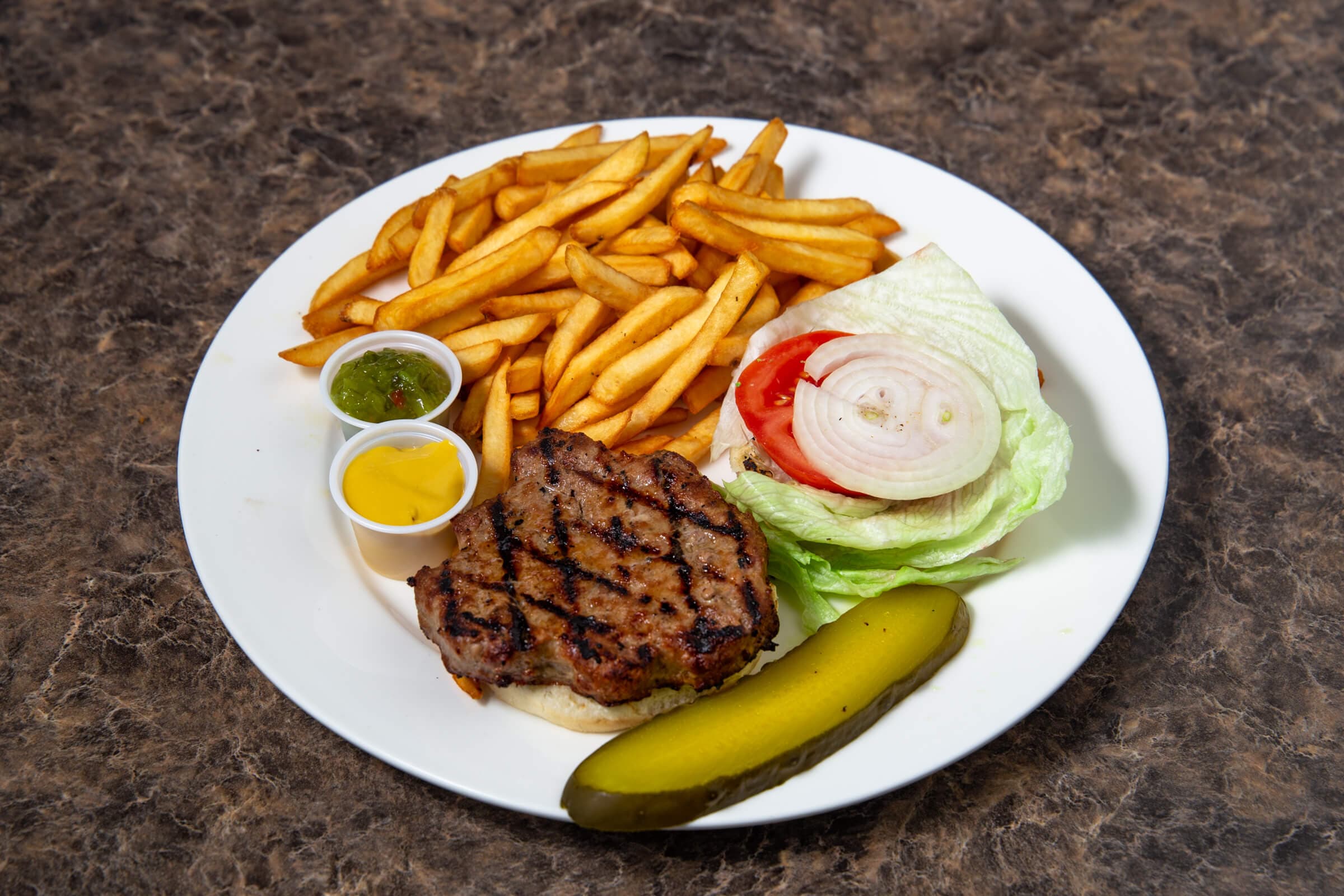 Basic Burger (6 oz)