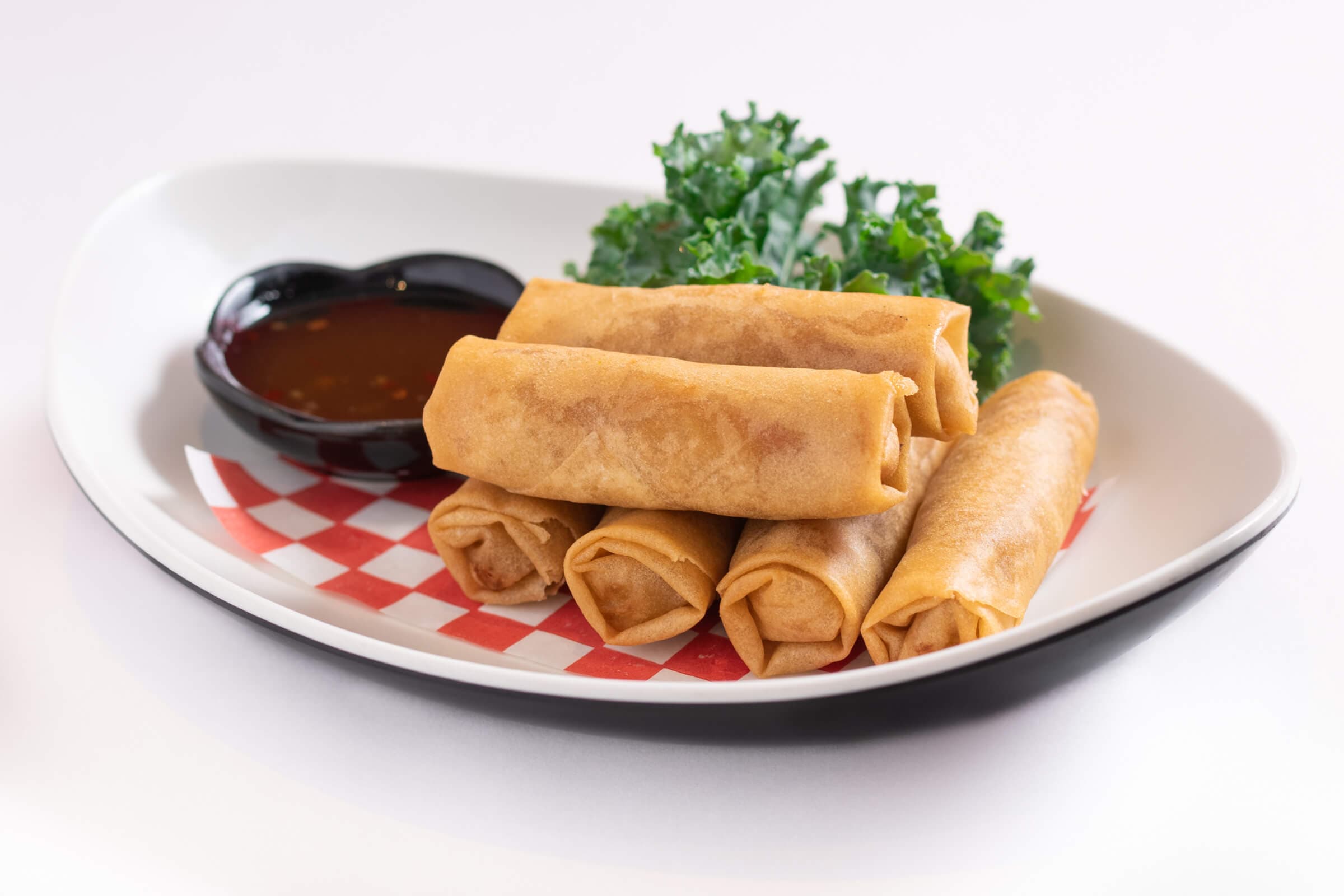105. Spring Rolls (6 pcs)