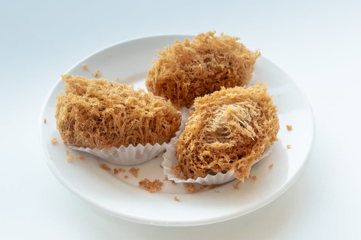 Deep-Fried Taro Dumplings Filled with Pork (3 pcs)