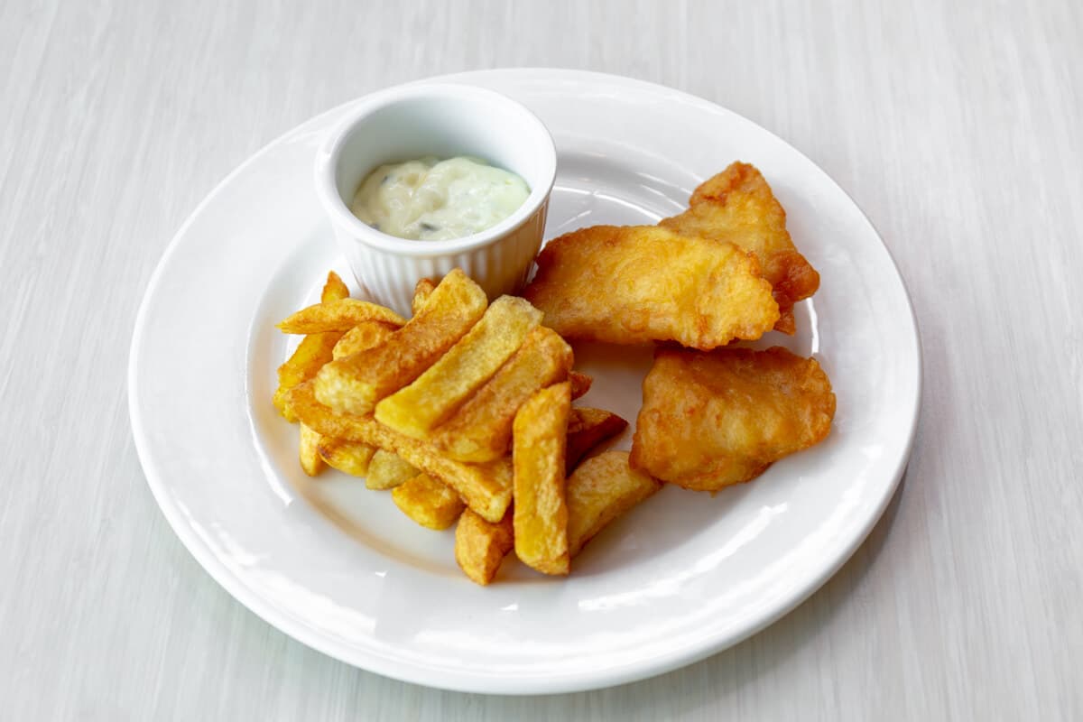 Kids' Fishbites and Chips (3 pcs)