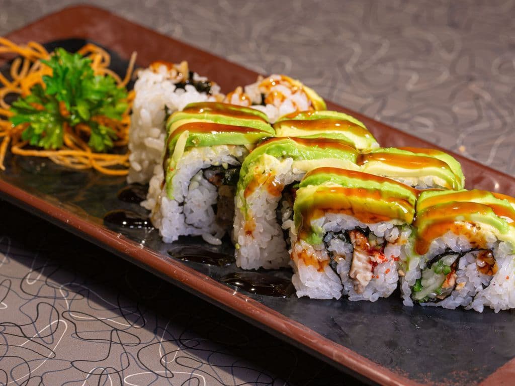 Dragon Roll (8pcs)
