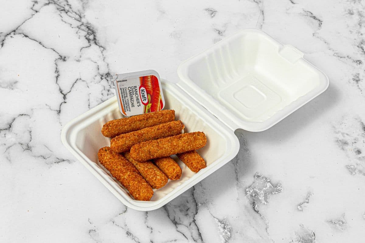 Mozzarella Sticks 8 pcs