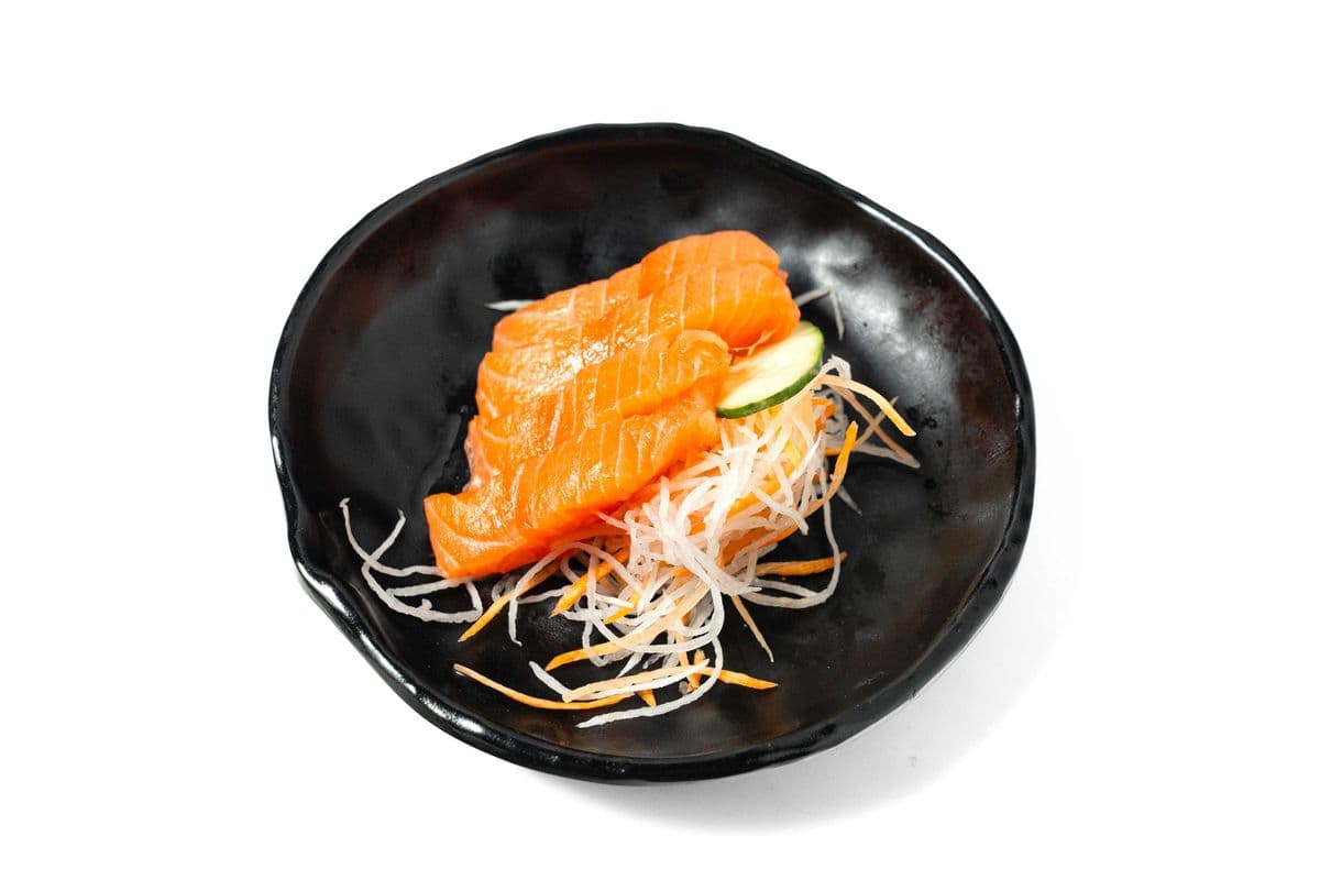 Salmon Sashimi (4 pcs)